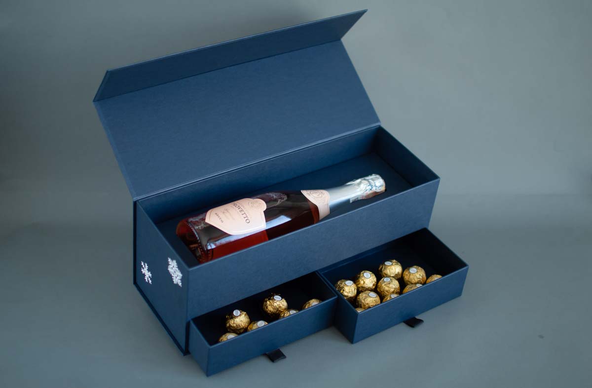 Подарункова коробка 16