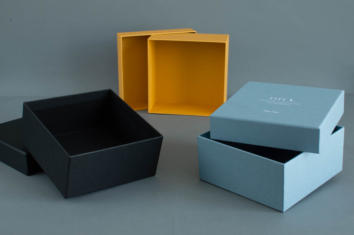 Подарункова коробка 27