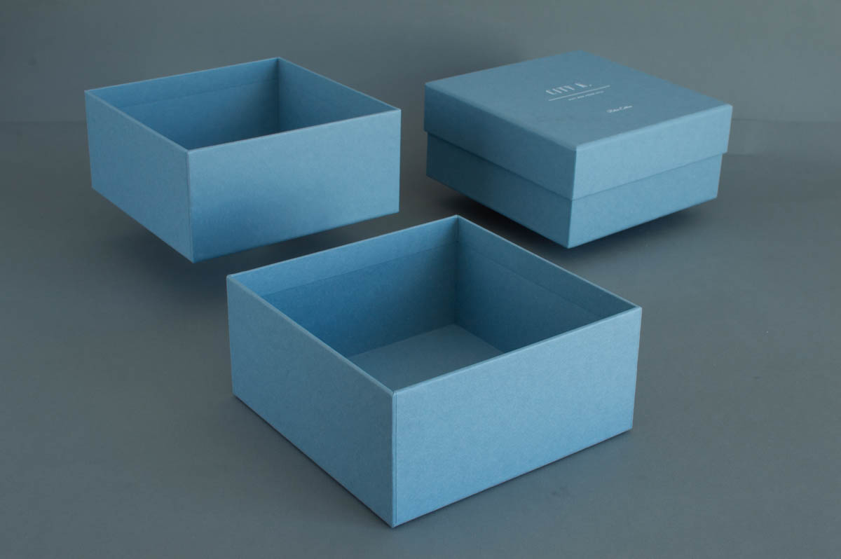 Подарункова коробка 29