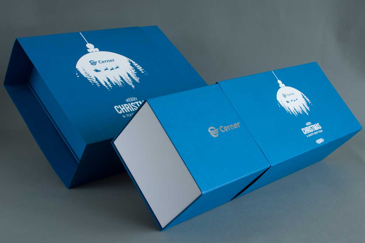 Подарункова коробка 40