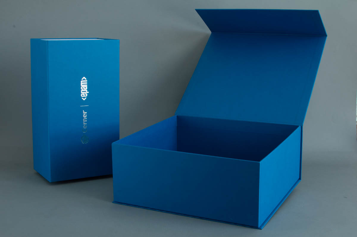 Подарункова коробка 42