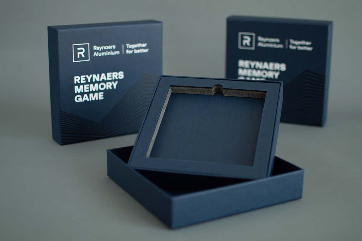 Подарункова коробка 17