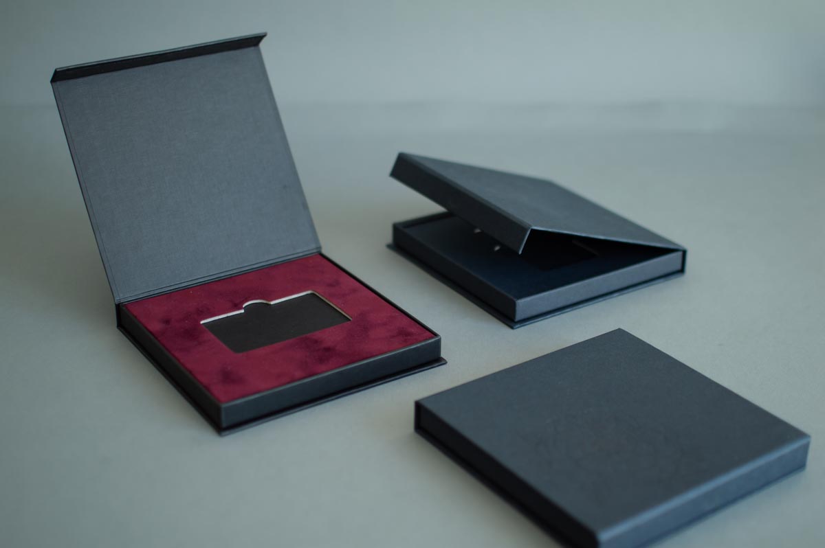 Подарункова коробка 73