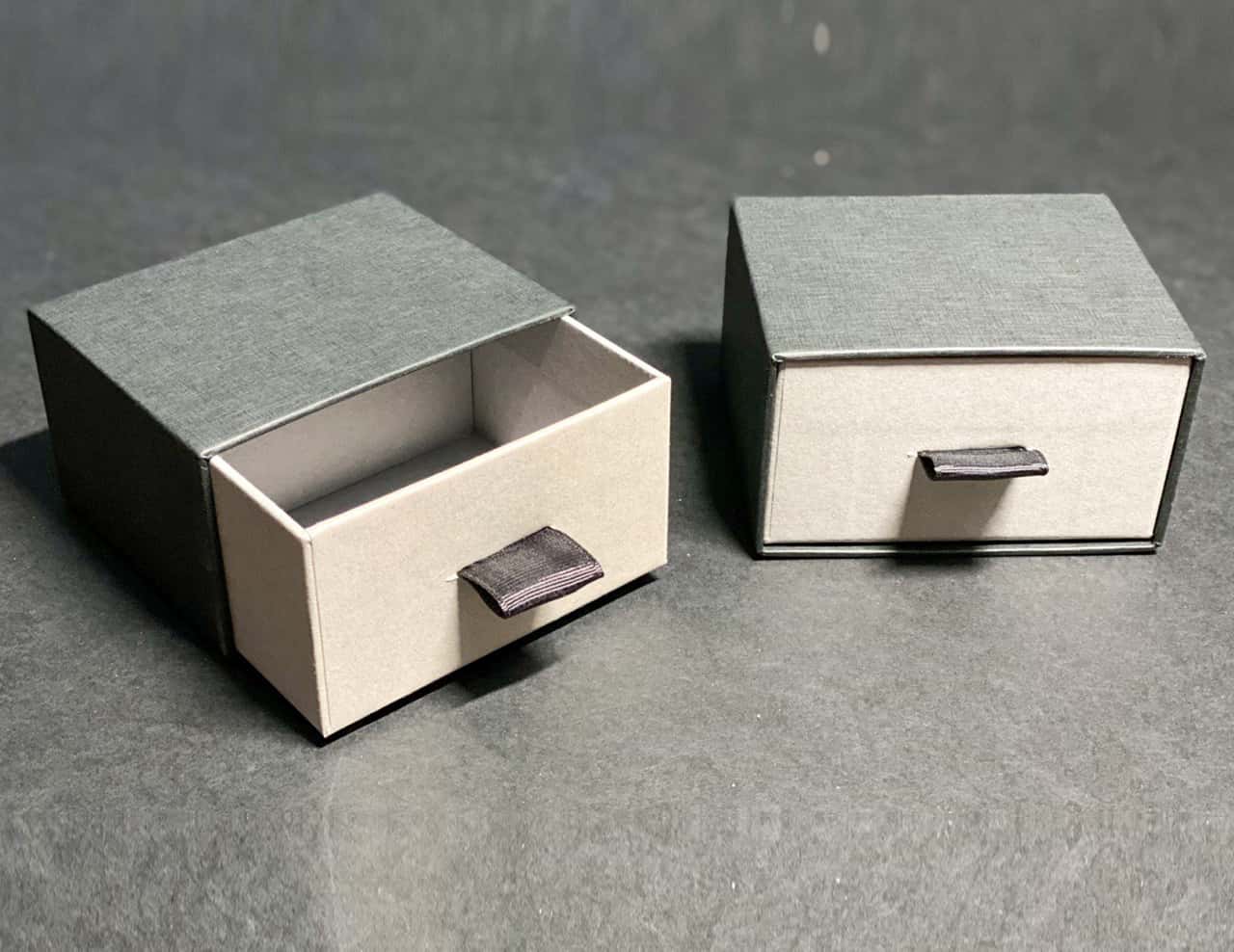 Подарункова коробка 89