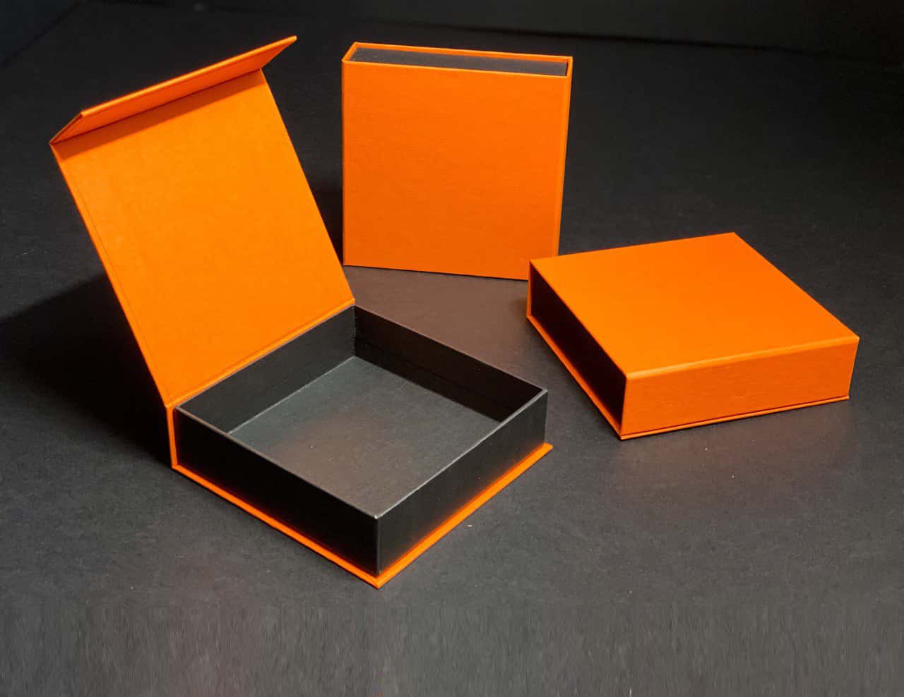 Подарункова коробка 82