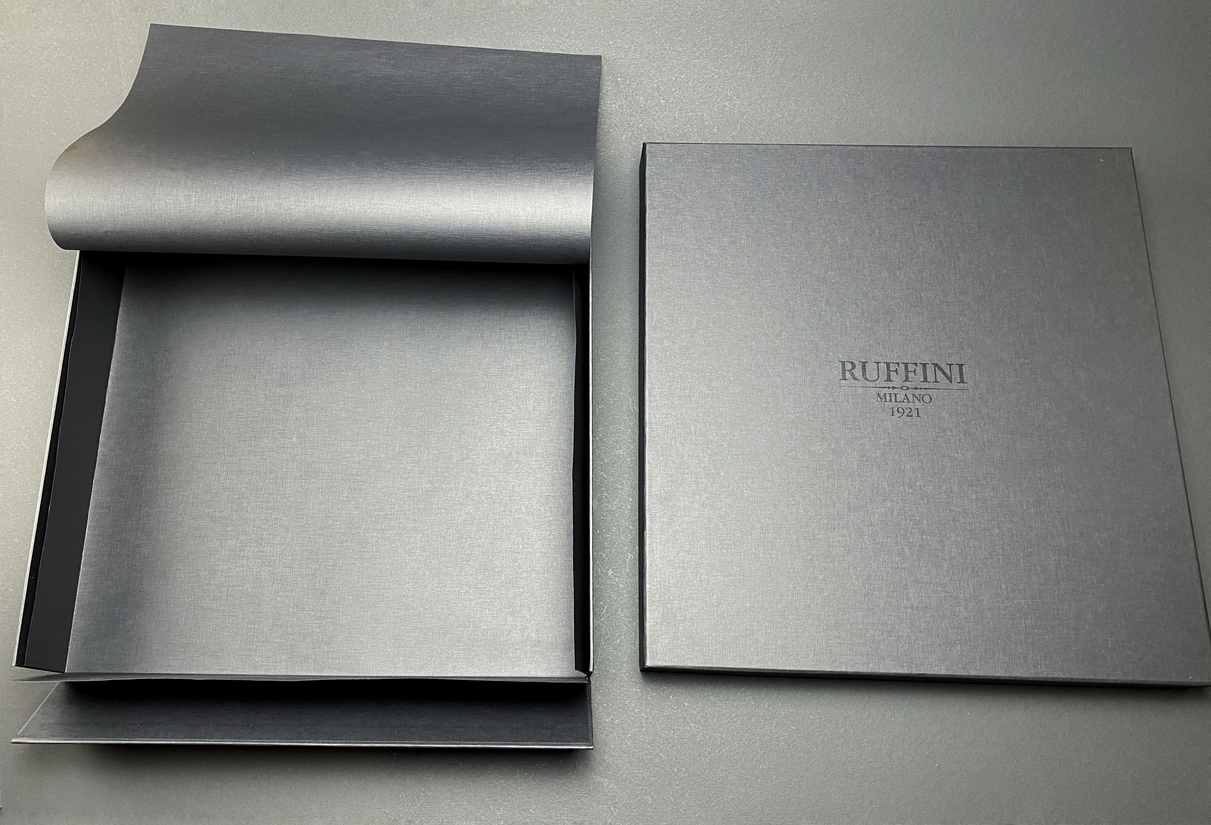 Подарункова коробка 102